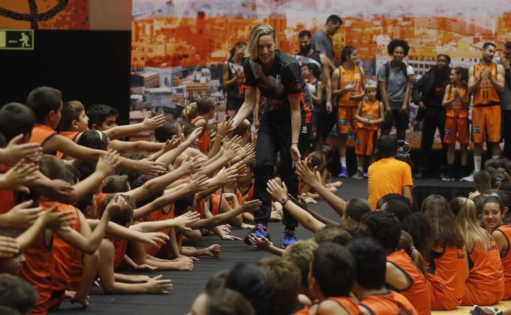 Acto de presentación de las camisetas del Valencia Basket