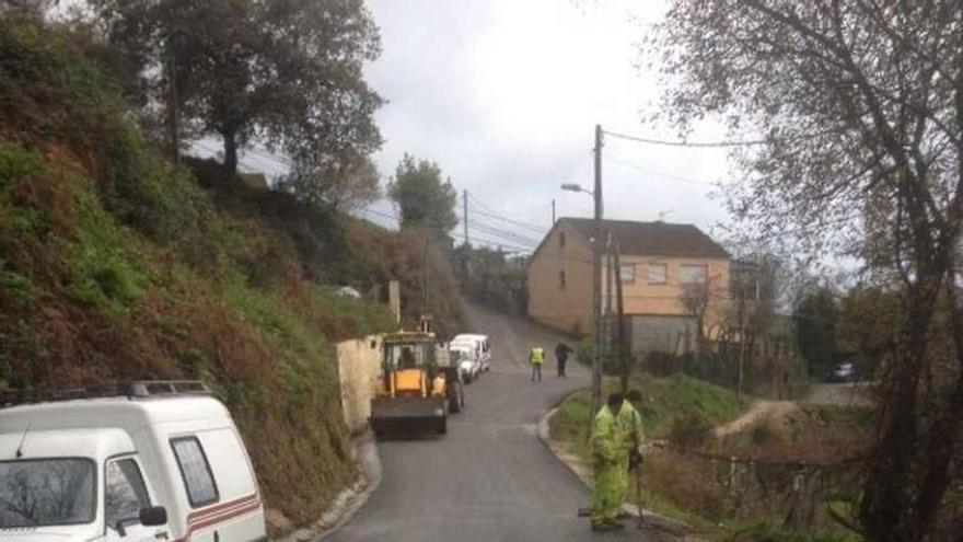 Pavimentación de los viales afectados por la obra. // FdV