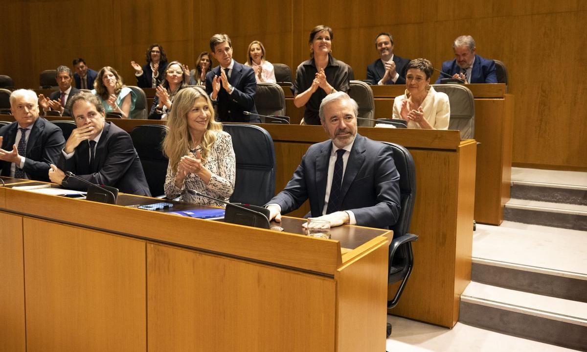 Jorge Azcón, investido presidente de Aragón.