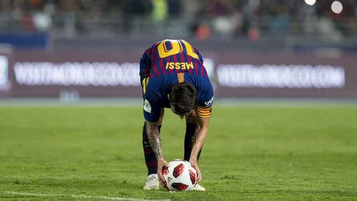 Messi y el balón siempre están de idilio