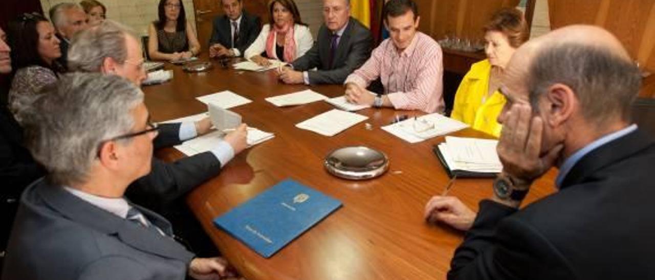 El Ayuntamiento refinanciará un crédito de 45 millones para tratar de reducir los intereses