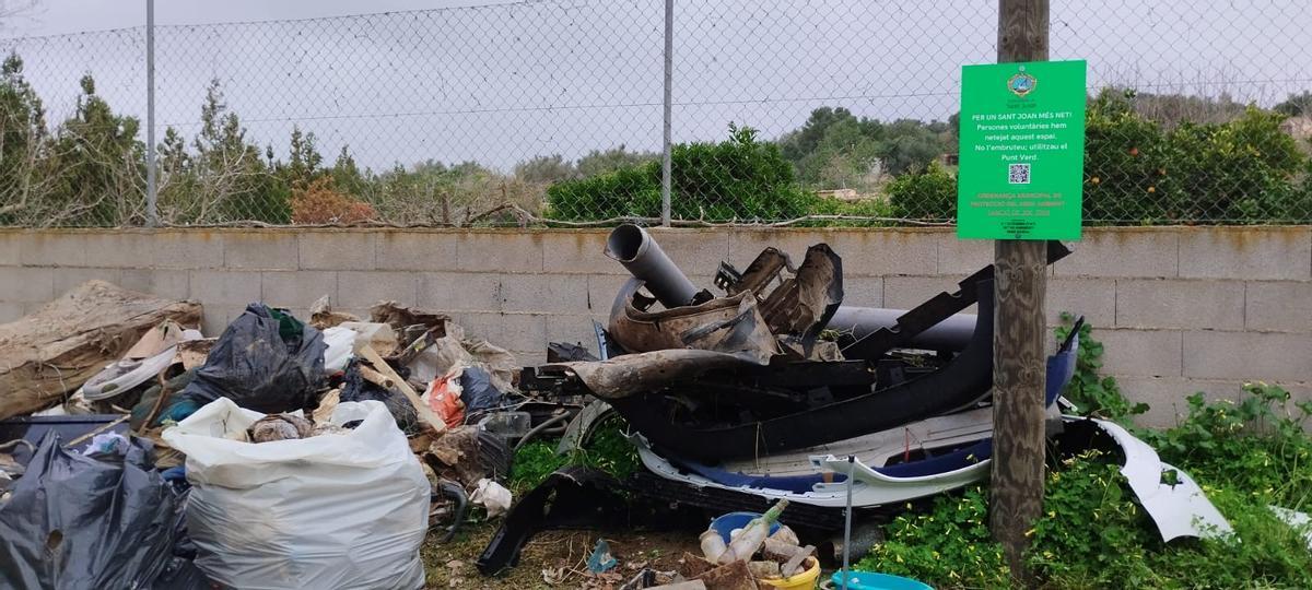 FOTOS | Así ha sido la jornada de limpieza rural en Sant Joan y Vilafranca FOTOS | Así ha sido la jornada de limpieza rural en Sant Joan y Vilafranca
