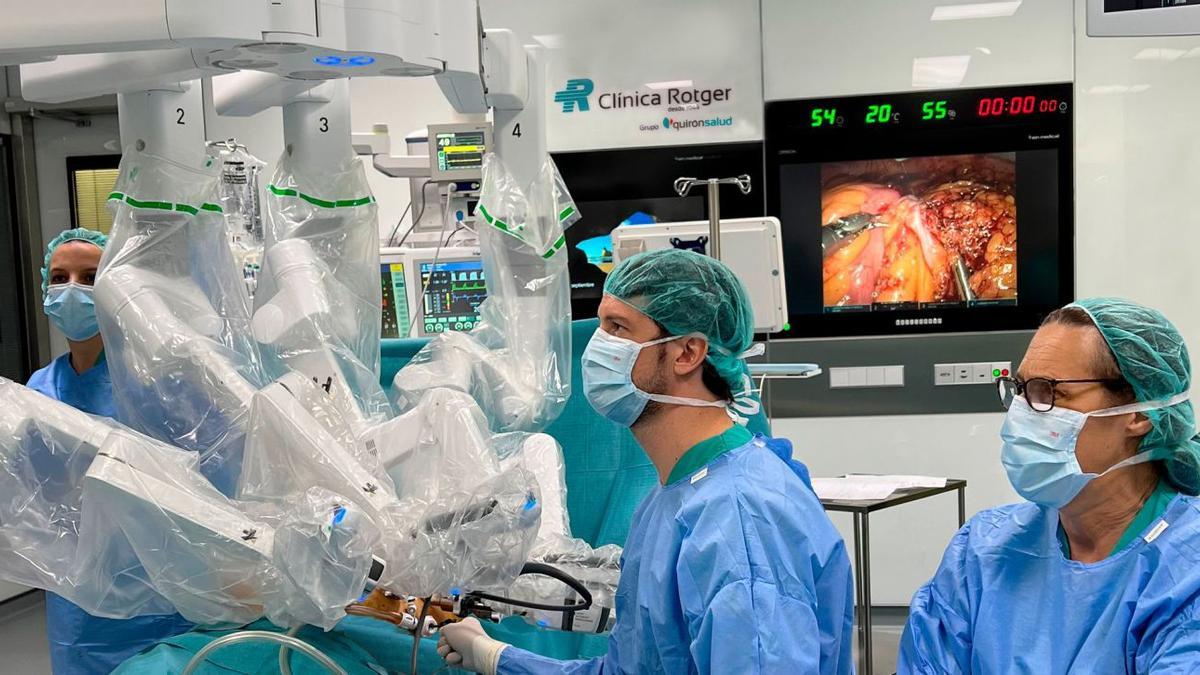 Robotergestützter Eingriff in der Clinica Rotger