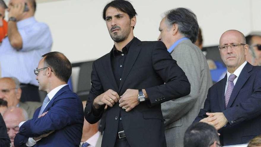 Dudu Aouate, en el palco del estadio del Mallorca en un encuentro reciente.