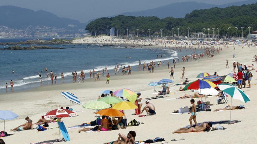 Imagen de la playa de Samil en Vigo // R. Grobas