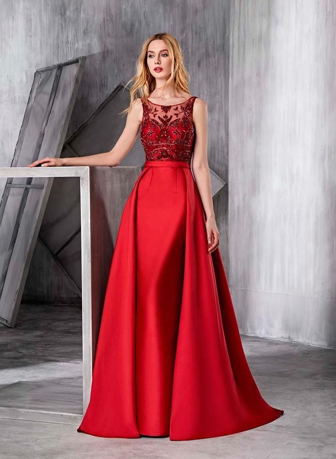Vestidos rojos para invitadas de boda: Manu García