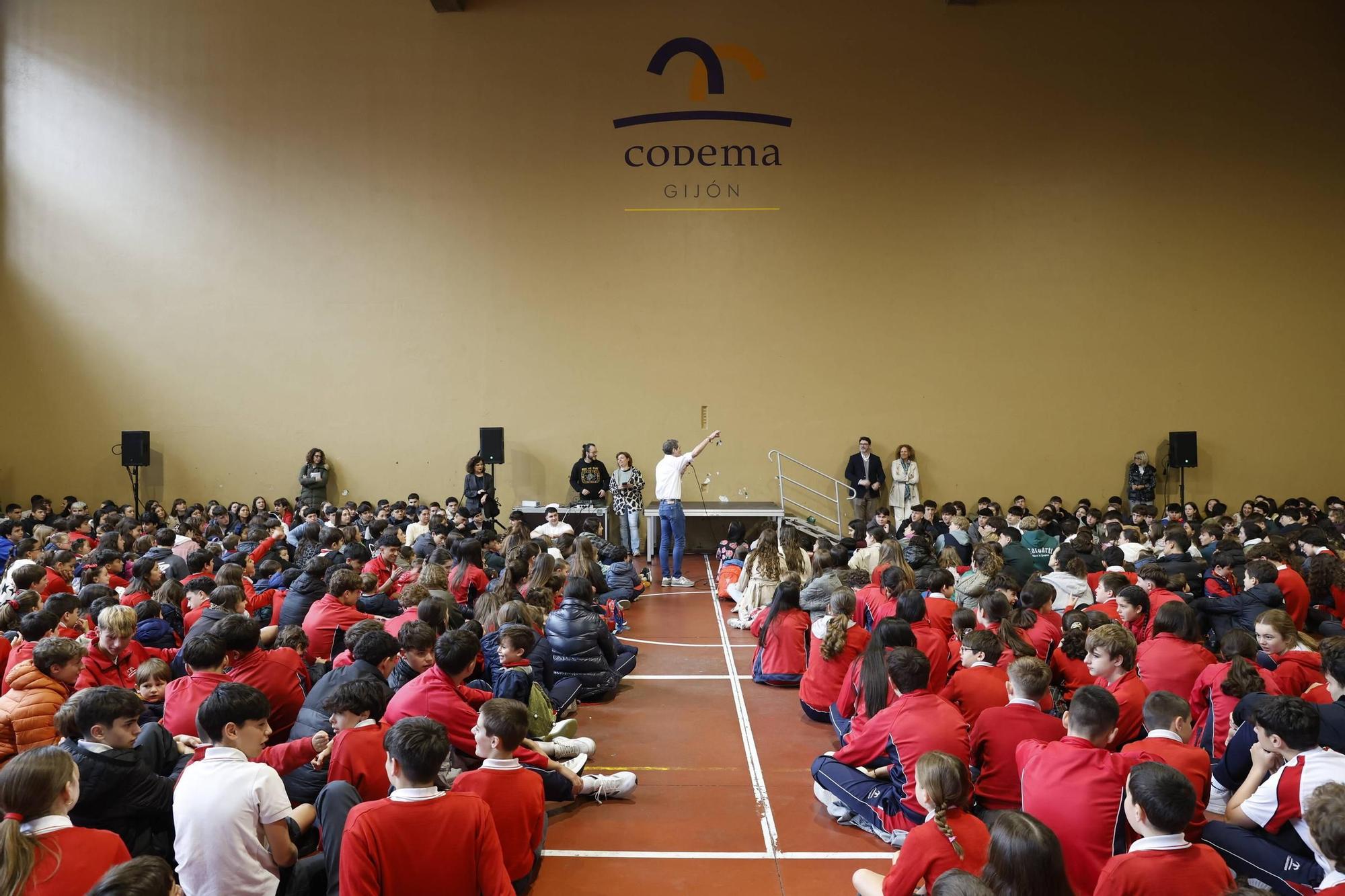 Despedida intergeneracional en el Codema (en imágenes)
