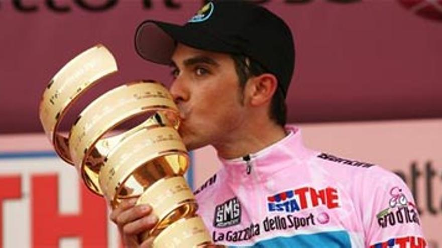 Contador: &quot;Voy con mucha ilusión, pero Sastre es el favorito&quot;