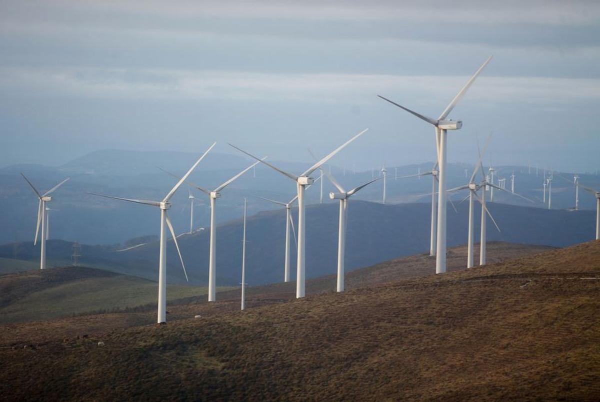 Parque eólico en Muras (Lugo). |  Carlos Castro (EP)