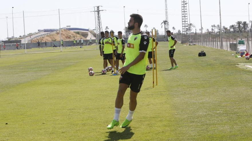 Pelayo, esta mañana, durante el entrenamiento del equipo