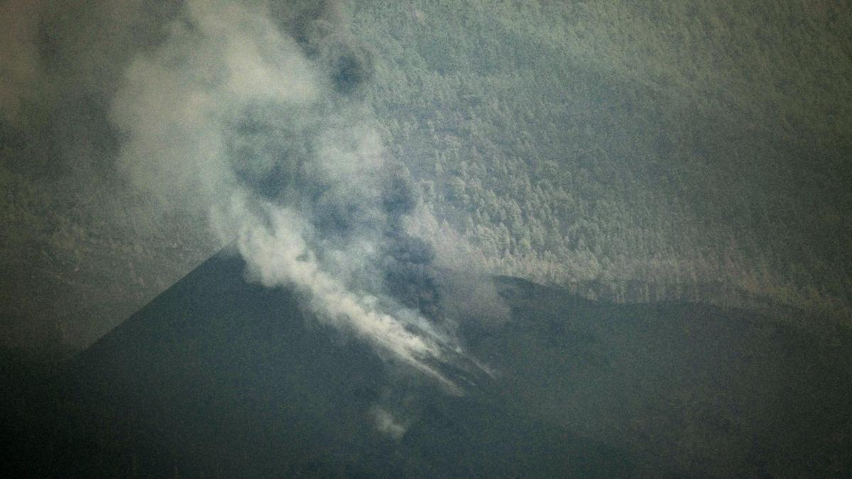 ERUPCIÓN VOLCÁN CUMBRE VIEJA