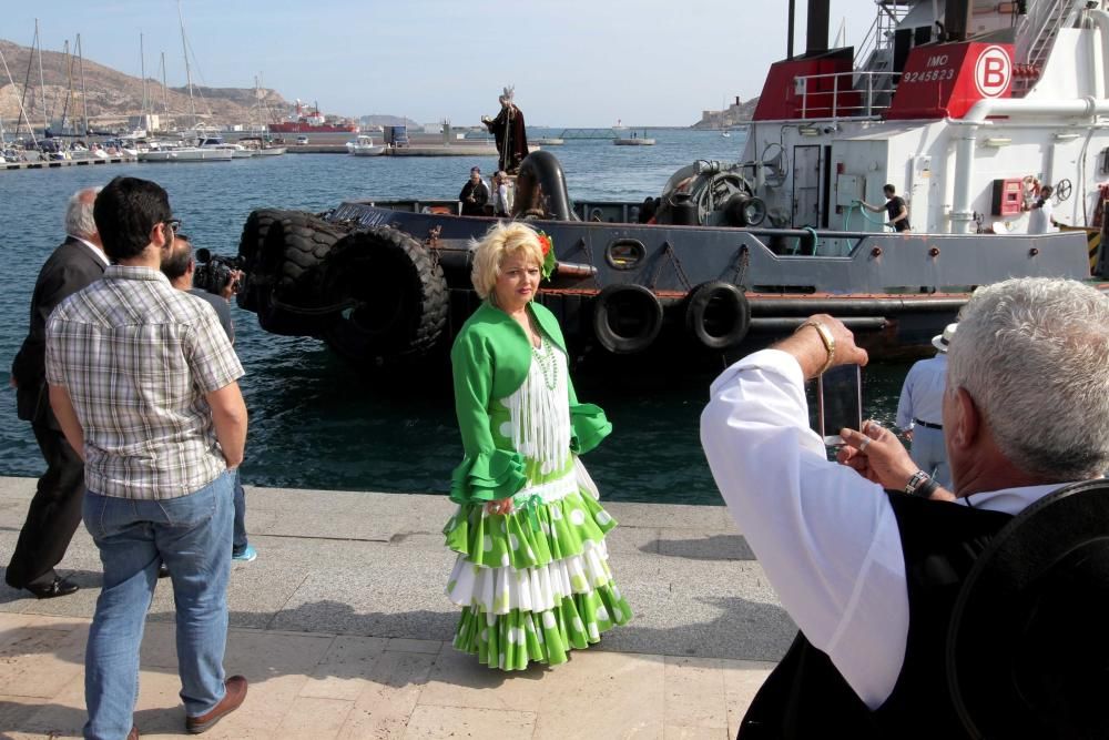 Desembarco de la nueva imagen de San Ginés de la Jara en Cartagena