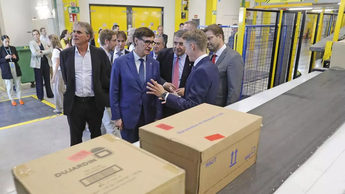 El centre d'Amazon al Far d'Empordà celebra dos anys amb més de 1.700 treballadors