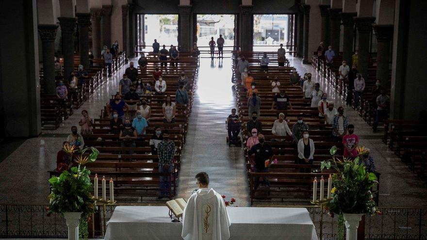 Venezuela reabre los templos luego de 32 semanas de cierre por la pandemia