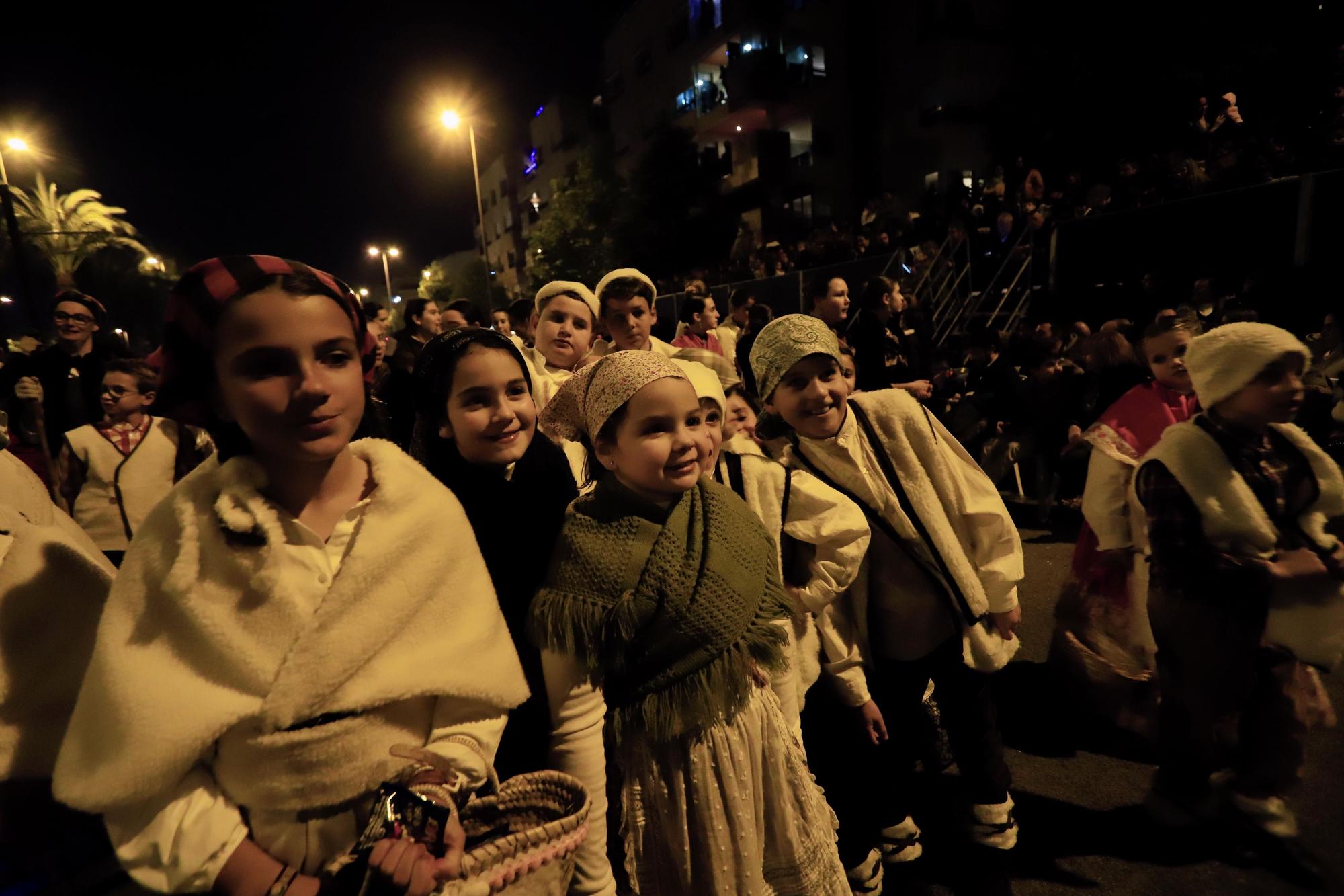 Los Reyes Magos desfilan por Murcia