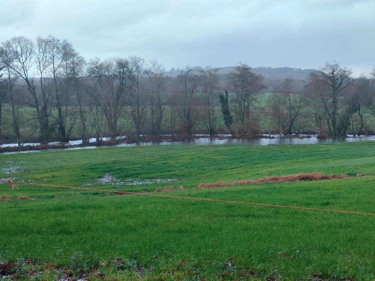 Así están los ríos de Santiago con el paso de la borrasca Joseph Así están los ríos de Santiago con el paso de la borrasca Joseph