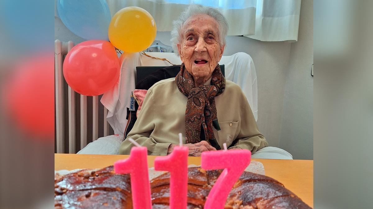 Maria Branyas, la superanciana más longeva del mundo, en su cumpleaños de 117 años.