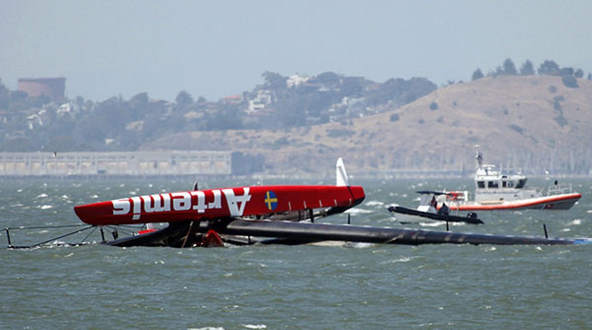 Els equips de salvament van intentar reanimar el medallista olímpic.