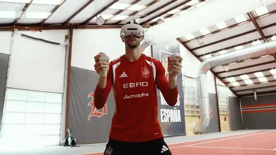 La Selección apuesta por la realidad virtual para preparar a sus guardametas