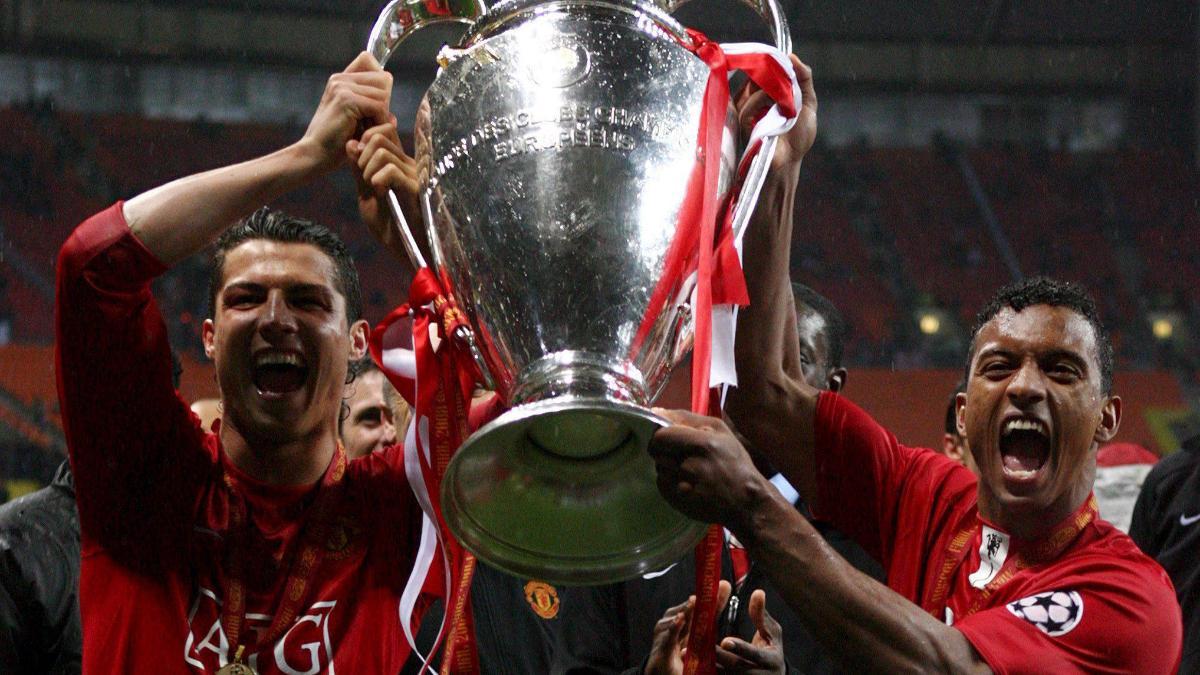 Nani celebra el triunfo en la Champions de 2008 con Cristiano Ronaldo