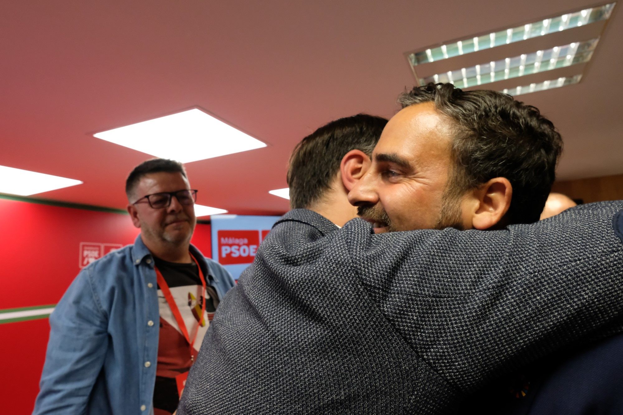 Imágenes de la noche electoral del 28M en el PSOE