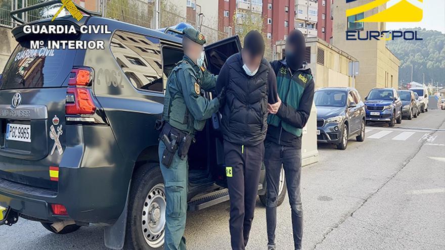 Más de 20 detenciones, 58 cuentas bloqueadas y 117.000 kilos de droga: golpe a la mayor red de narcotráfico que suministraba hachís en España