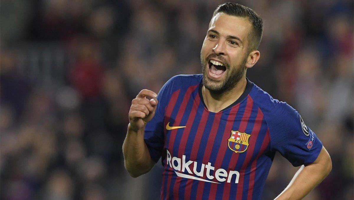Jordi Alba es indiscutible y cada partido que disputa le sirve para reivindicarse y reclamar de nuevio un sitio en el once de Luis Enrique Jordi Alba es indiscutible y cada partido que disputa le sirve para reivindicarse y reclamar de nuevio un sitio en el once de Luis Enrique