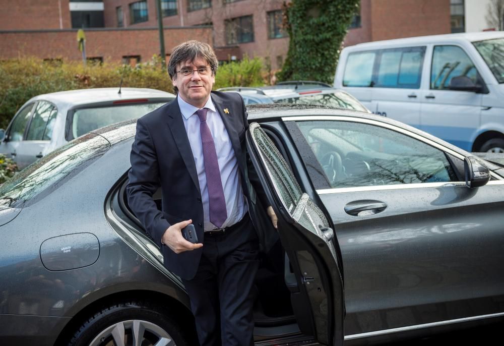 Puigdemont visita la presó alemanya de Neumünster