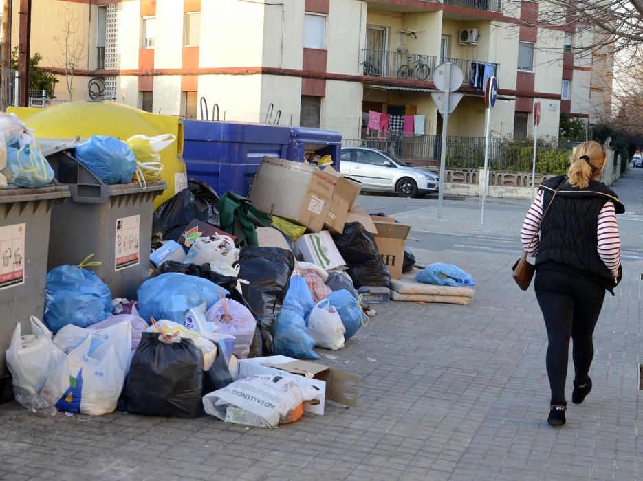 Vaga d'escombraires a Figueres