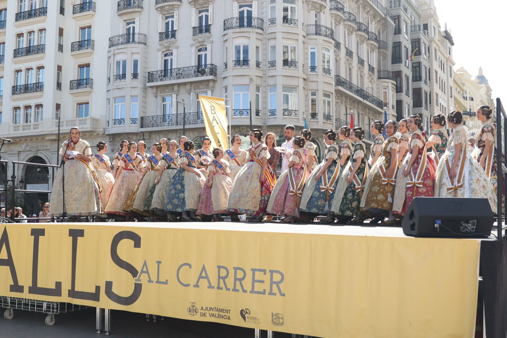 Las Fallas 2024 empiezan bailando