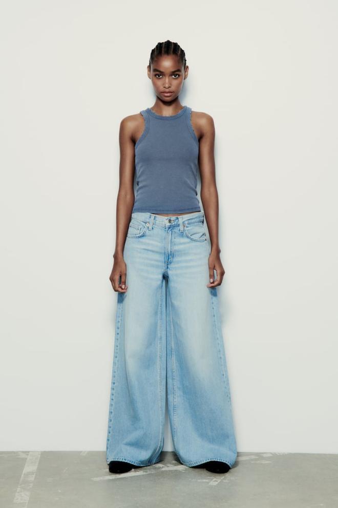Top y jeans de Zara