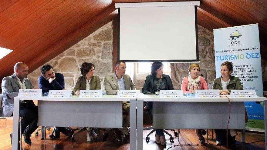 Las jornadas contaron también con la presencia de Nava Castro, directora de Turismo de Galicia. // A. H.