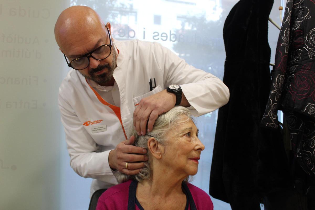 Descobreix la importancia de l'audiologia a Centre Òptic del Bages