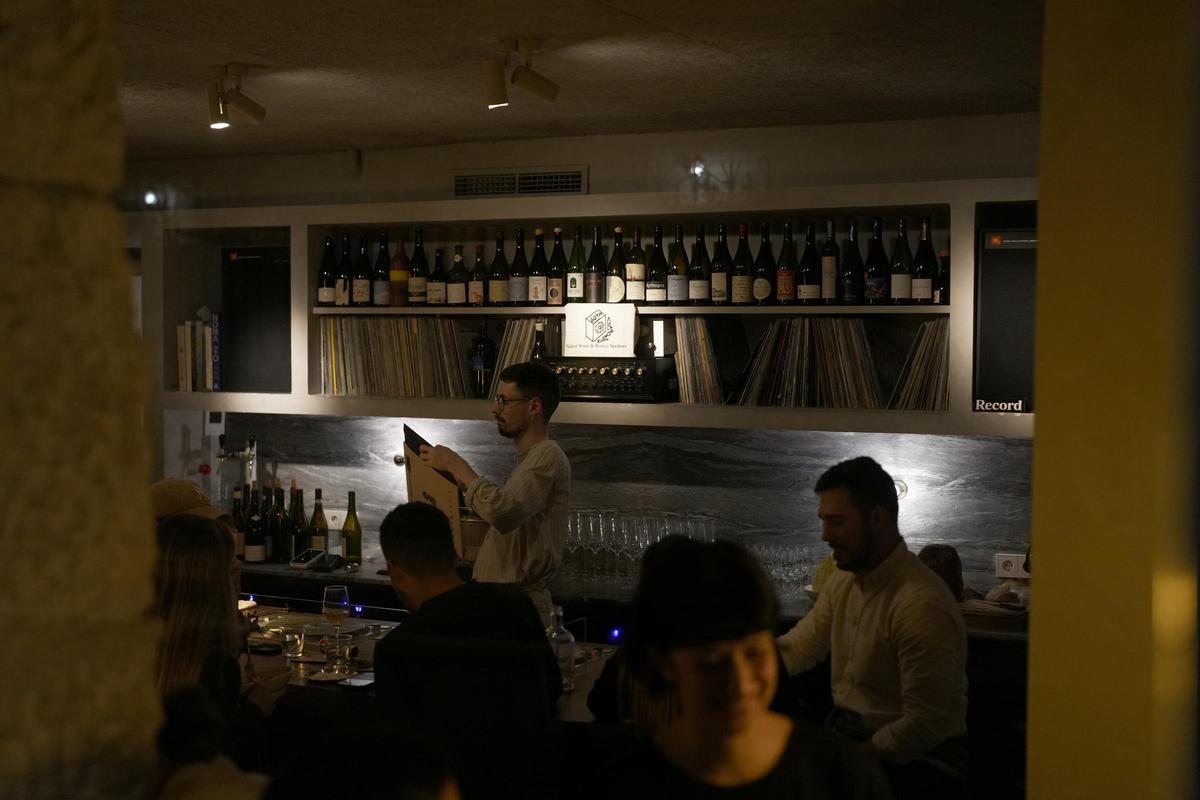 GOTA Wine, otro de los bares audiófilos de reciente apertura en Madrid.