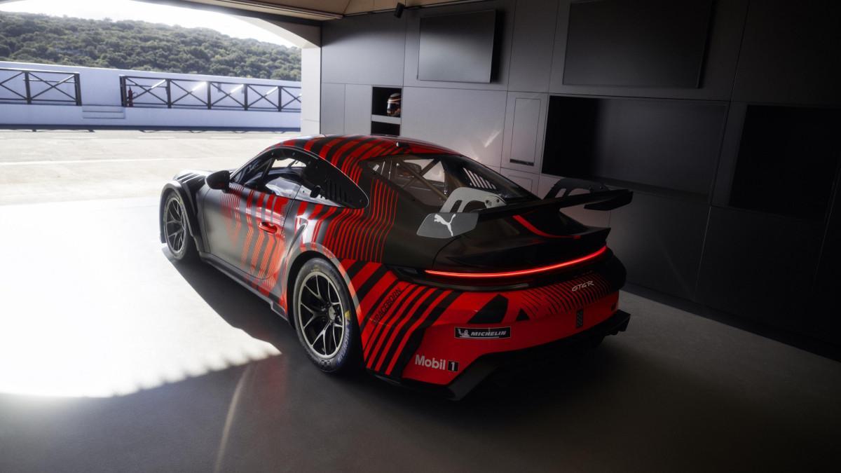 Porsche 911 Challenge