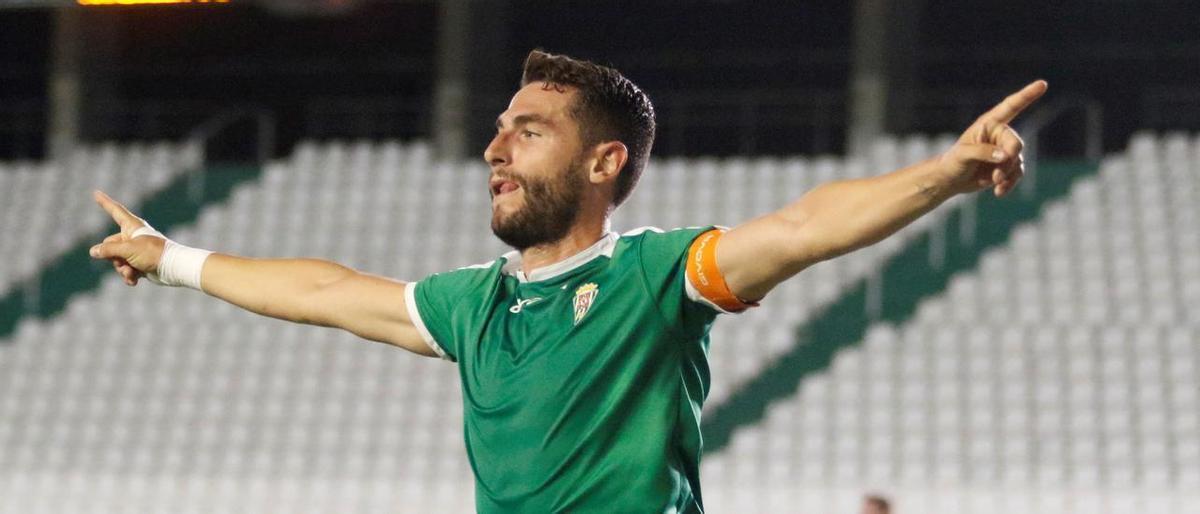 José Cruz, en un partido de su etapa en el Córdoba CF.