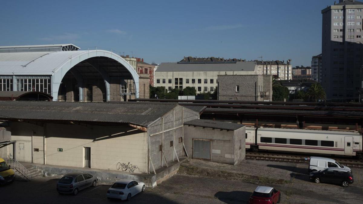 Terrenos de la estación donde se construirá la estación intermodal. |   // CASTELEIRO/ROLLER AGENCIA