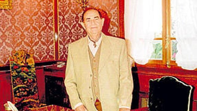 José Constantíno Dragan en su residencia de Palma.