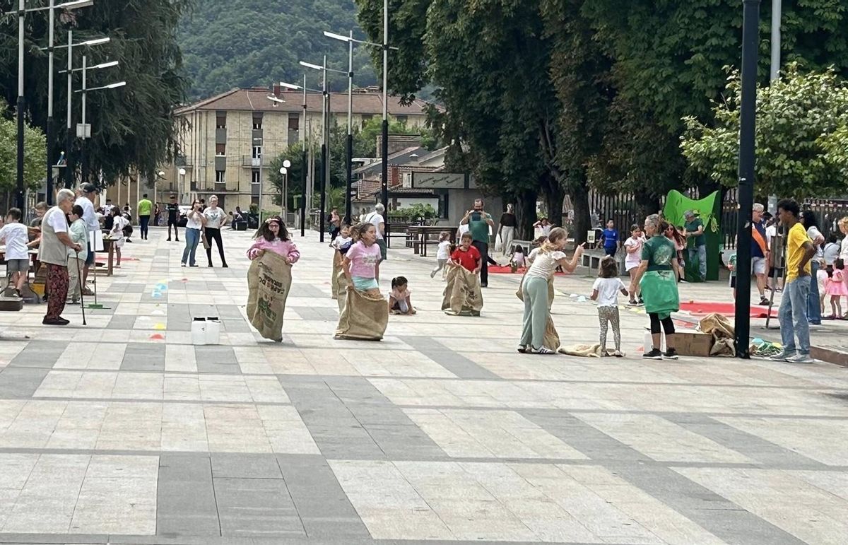 Carreras de sacos