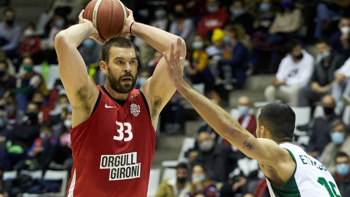 Marc Gasol cumplió con las expectativas en su primer partido con el Bàsquet Girona