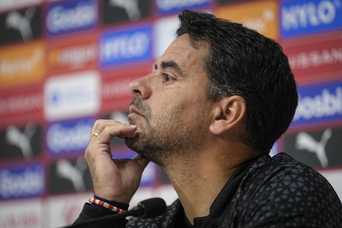 Rueda de prensa del entrenador del Girona, Míchel Sánchez