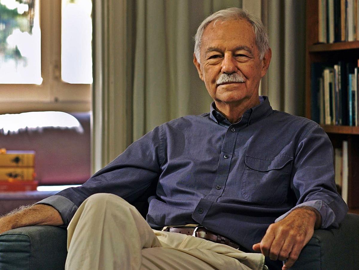 El escritor Eduardo
Mendoza. europa press |