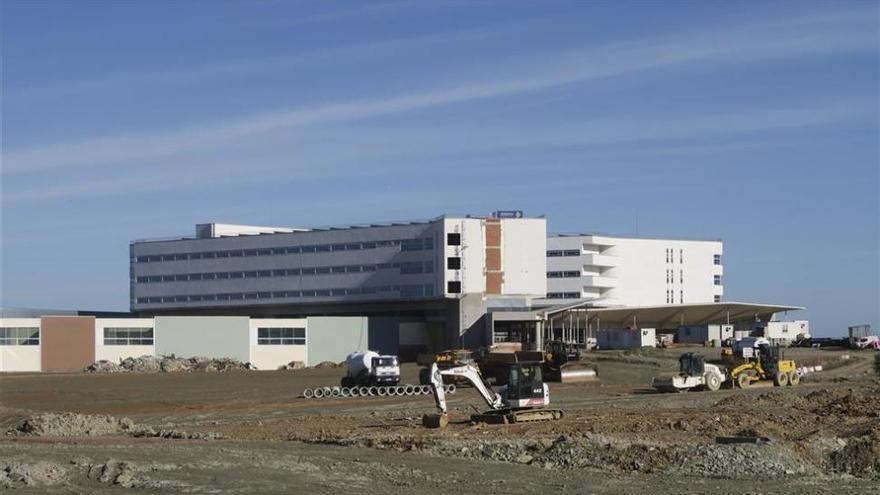 La Junta no recurrirá el fallo contra el primer contrato para las obras del hospital de Cáceres