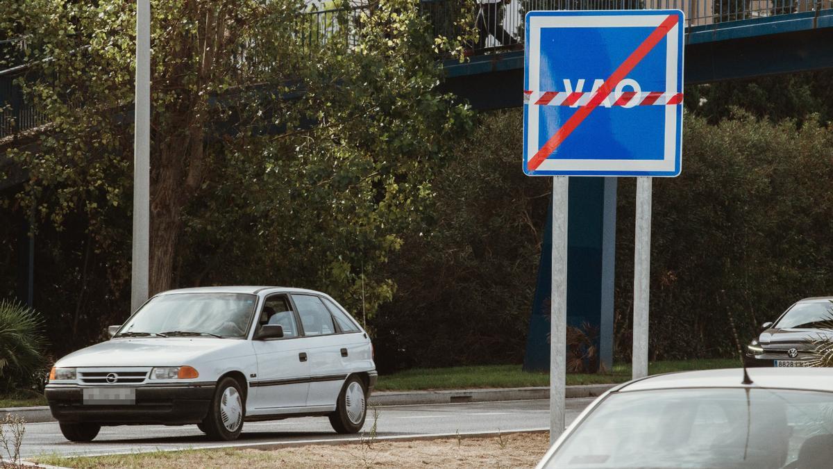 El carril para vehículos de alta ocupación de la autopista del aeropuerto abre el miércoles