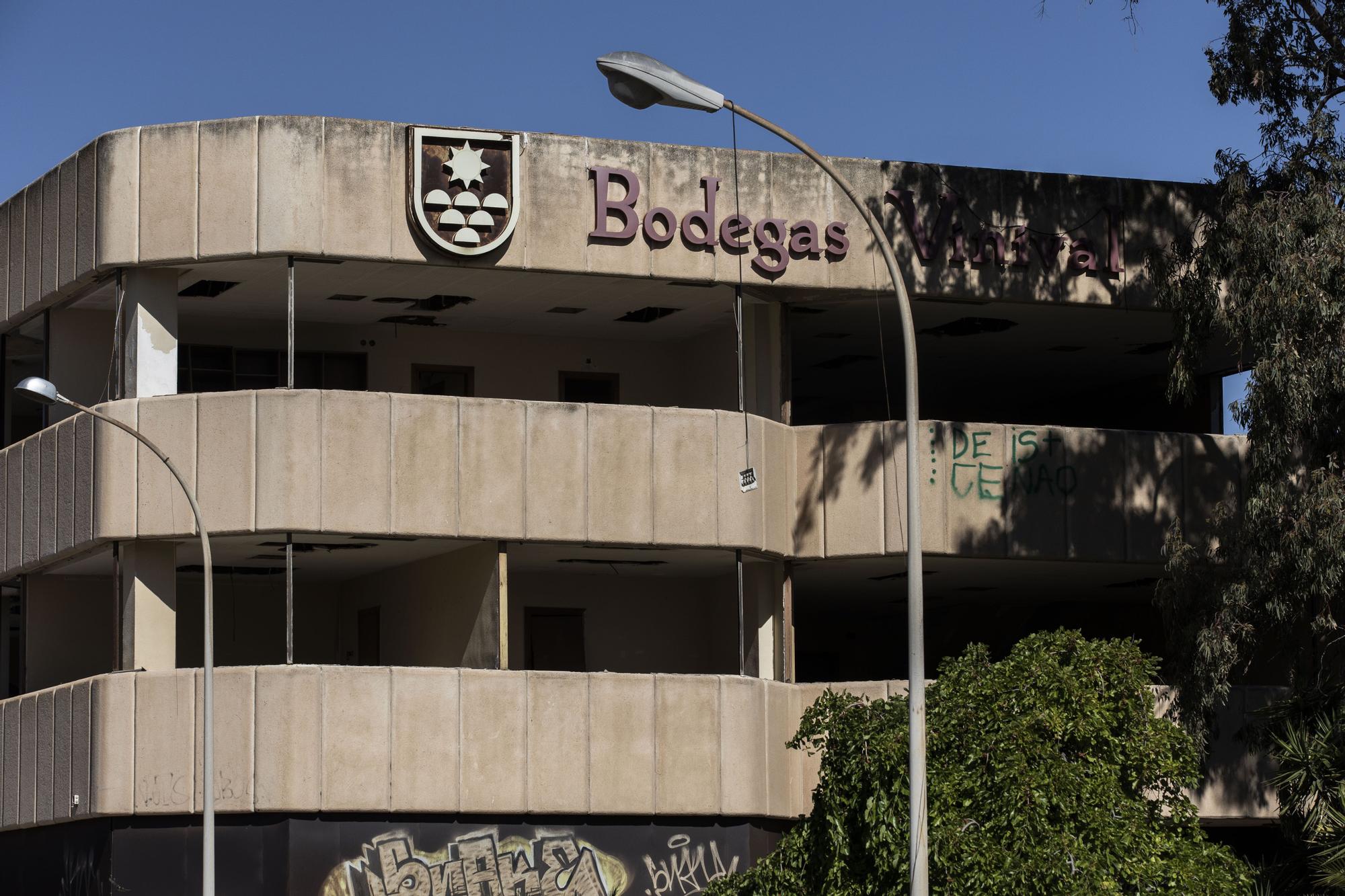 Así están las bodegas Vinival en Alboraia