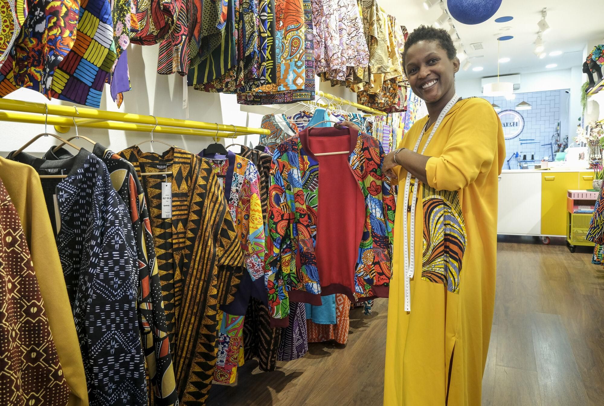 Comercio de ropa africana Wakabi Designs