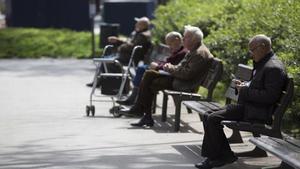 ¿Por qué no habrá paguilla extra de las pensiones en enero de 2023?