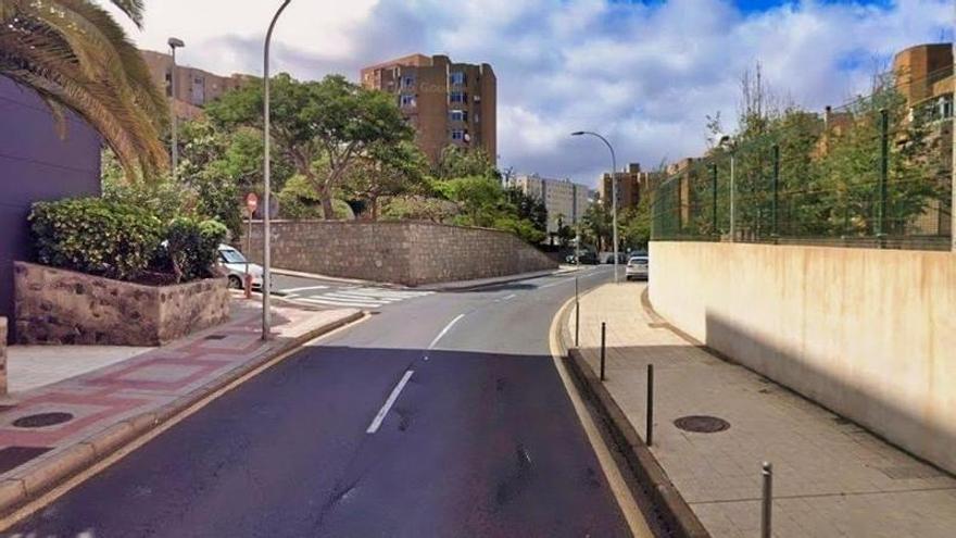 Cambios en el tráfico en Santa Cruz de Tenerife: el asfaltado de la calle Antonio Melo y Novo obliga a realizar modificaciones en la vía