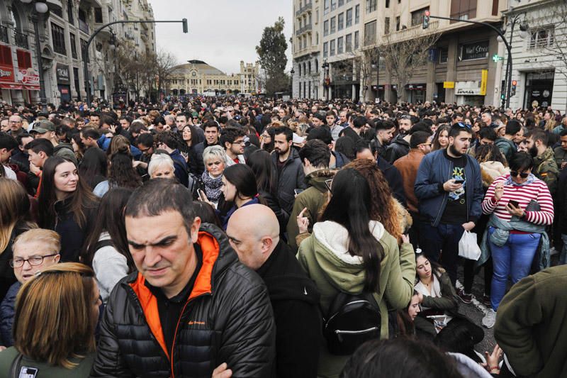 Búscate en la mascletà del 2 de marzo