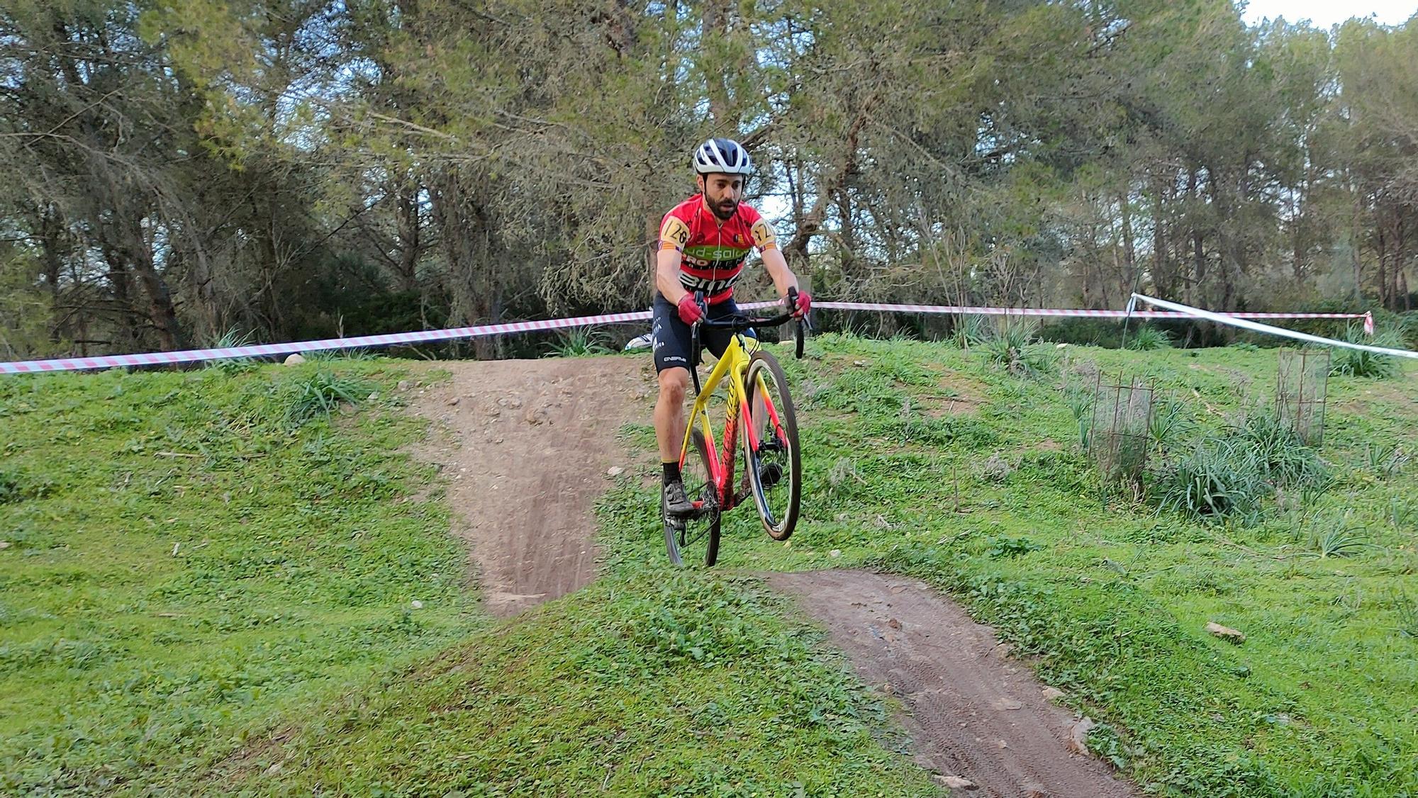 Sexta edición del Ciclocròs Centre de l'Illa en Lloret de Vistalegre